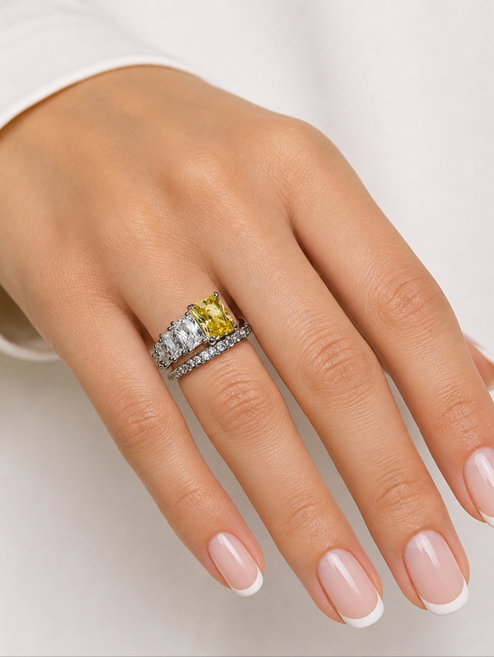 Size 7 Bomb Party Casual Beauty Lemon CZ Ring – Rhodium Plated Sparkle